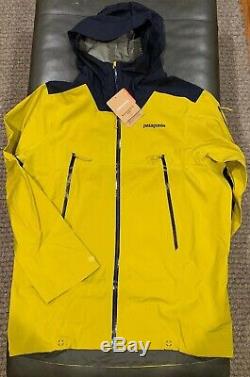 NWTs Patagonia Mens Descensionist Ski/Snowboard Jacket. Textile Green (MSRP $449)