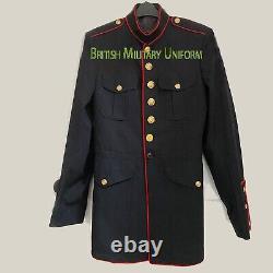 Nouvelle veste militaire pour homme en laine bleue avec finitions rouges en solde avec livraison accélérée.